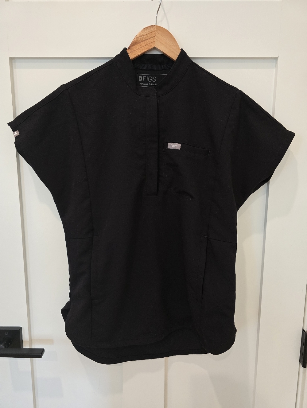 Figs Montex Scrub Top